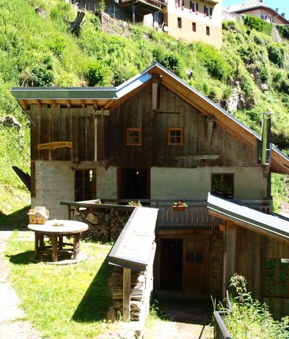 Le moulin à Tienne et maison du meunier